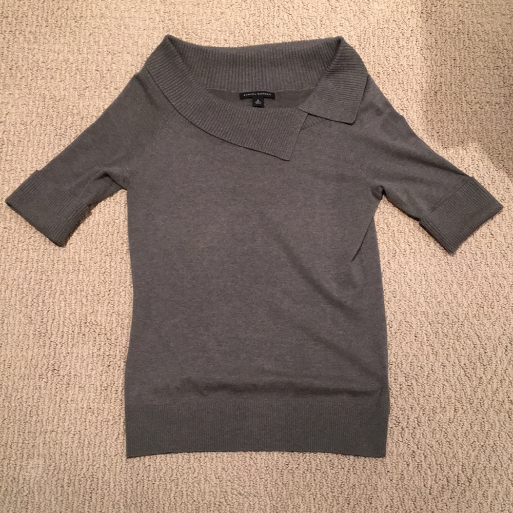 Banana Republic Grey Top